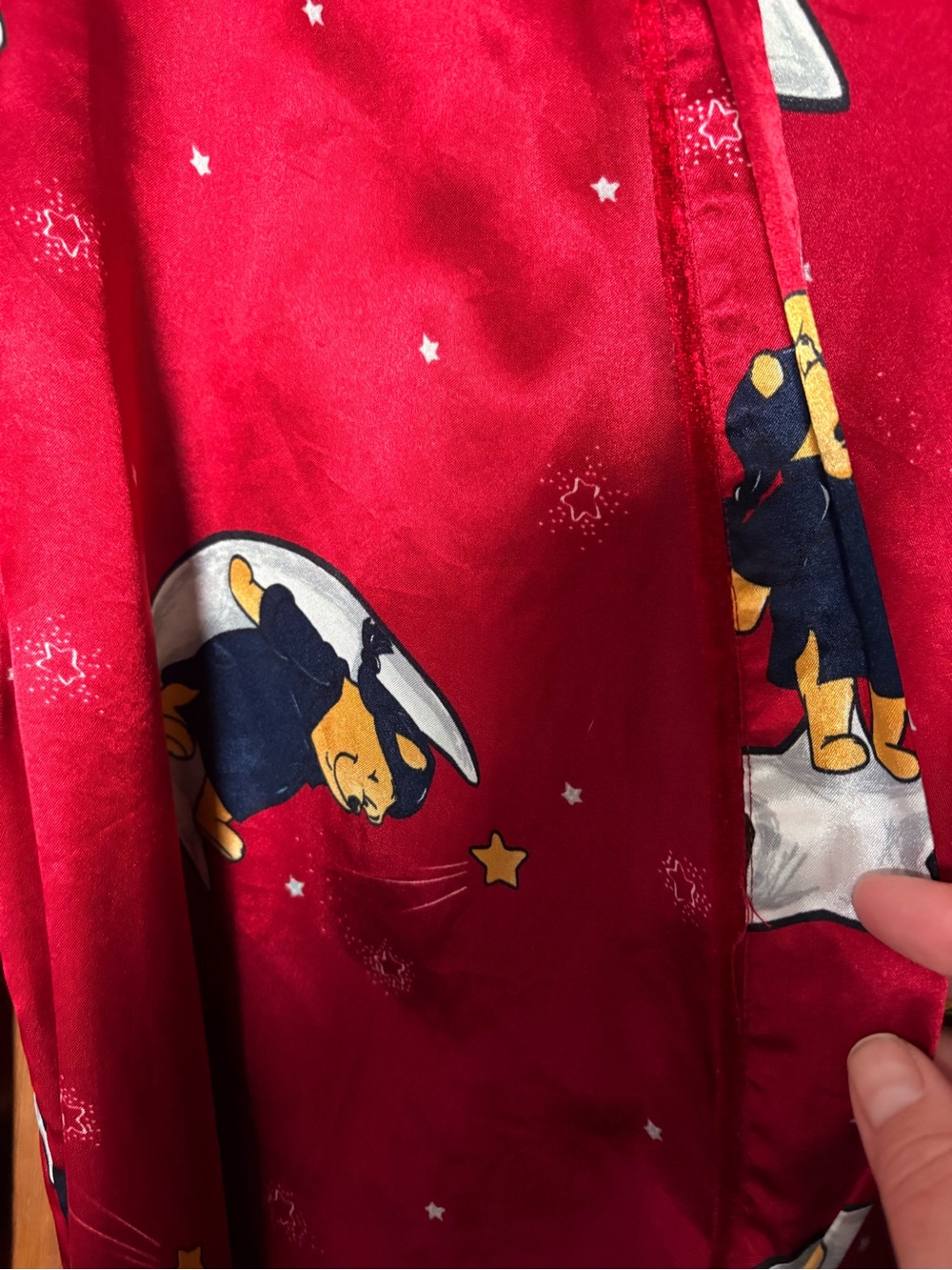 Winnie the Pooh women’s small light robe